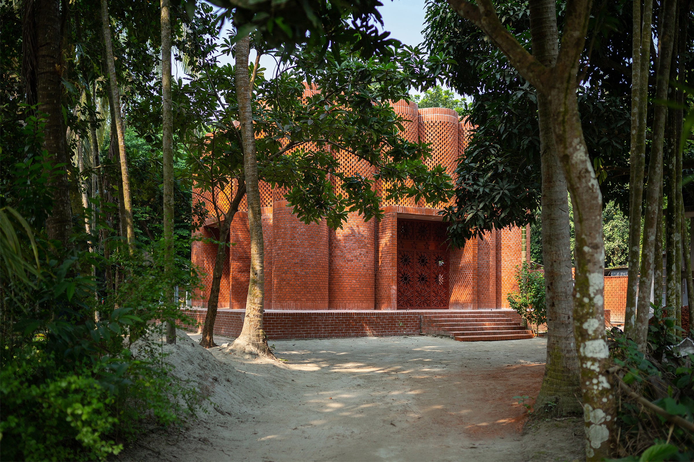 Shah Muhammad Mohshin Khan Dargah (Mausoleum)